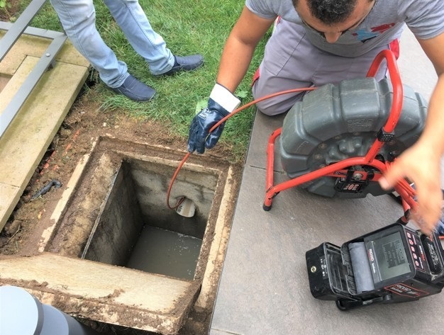 Esenler 30 Dak. Tikali Boru Açma